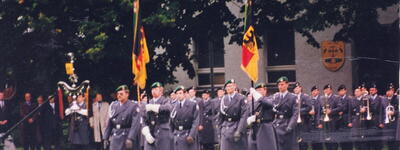 Auflösungsappell Heimatschutzbrigade 51 in der Rettberg-Kaserne in Eutin (1993)